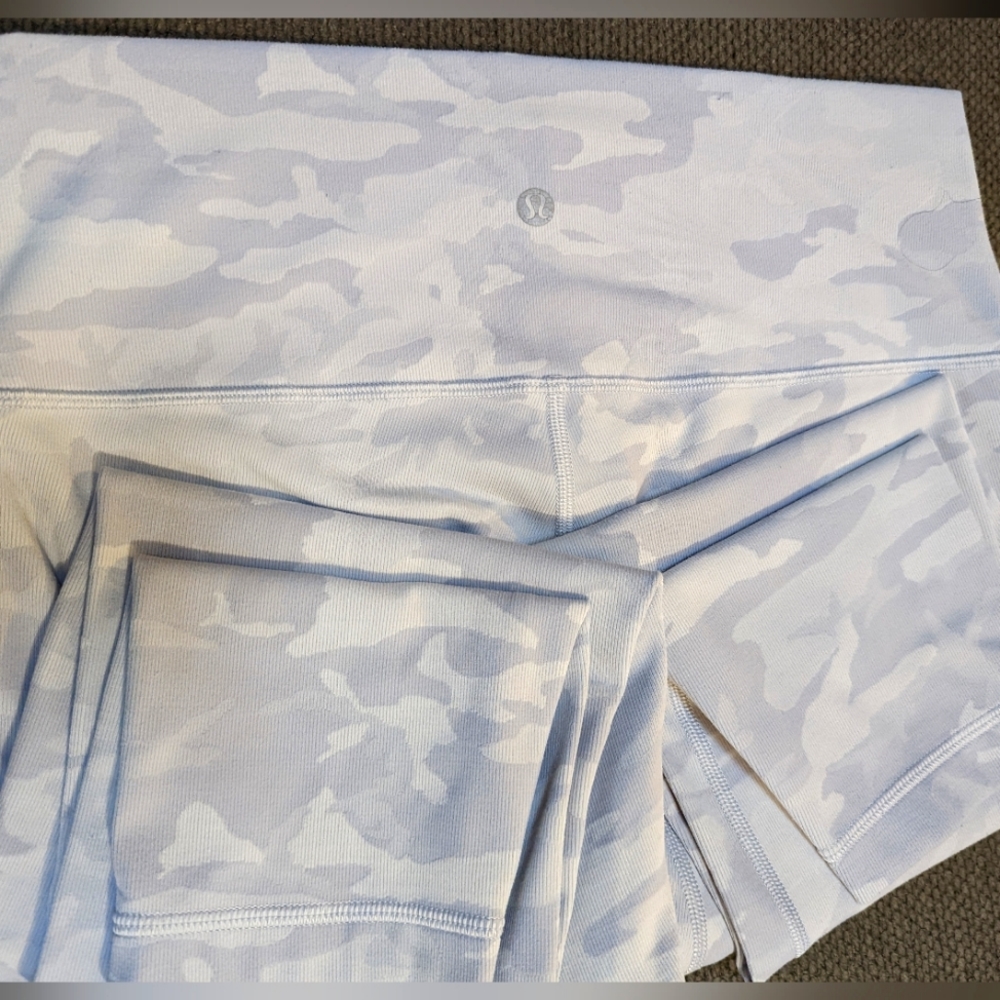 Lulu wunder under leggings